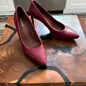 Cole Haan hot pink snake print heels
